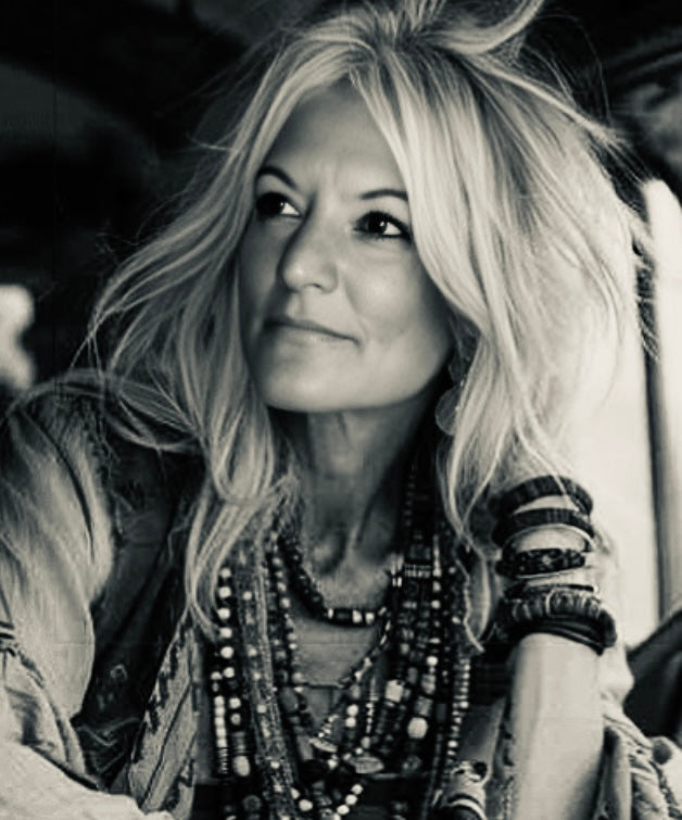Hello everyone……sending love and light from The Awakened Soul 1111 ❤️🥰