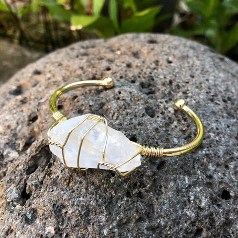 CLEAR CRYSTAL QUARTZ ROUGH GEMSTONE BANGLE CUFF BRACELET ~ "SPIRITUAL AWARENESS CLARITY  & POWER"