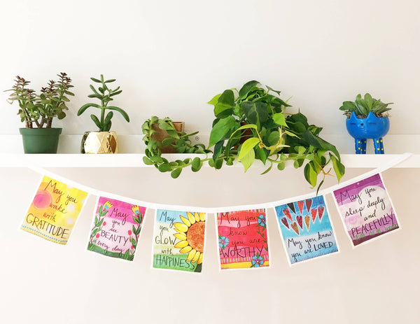 GRATEFUL HEART CLOTH BANNER